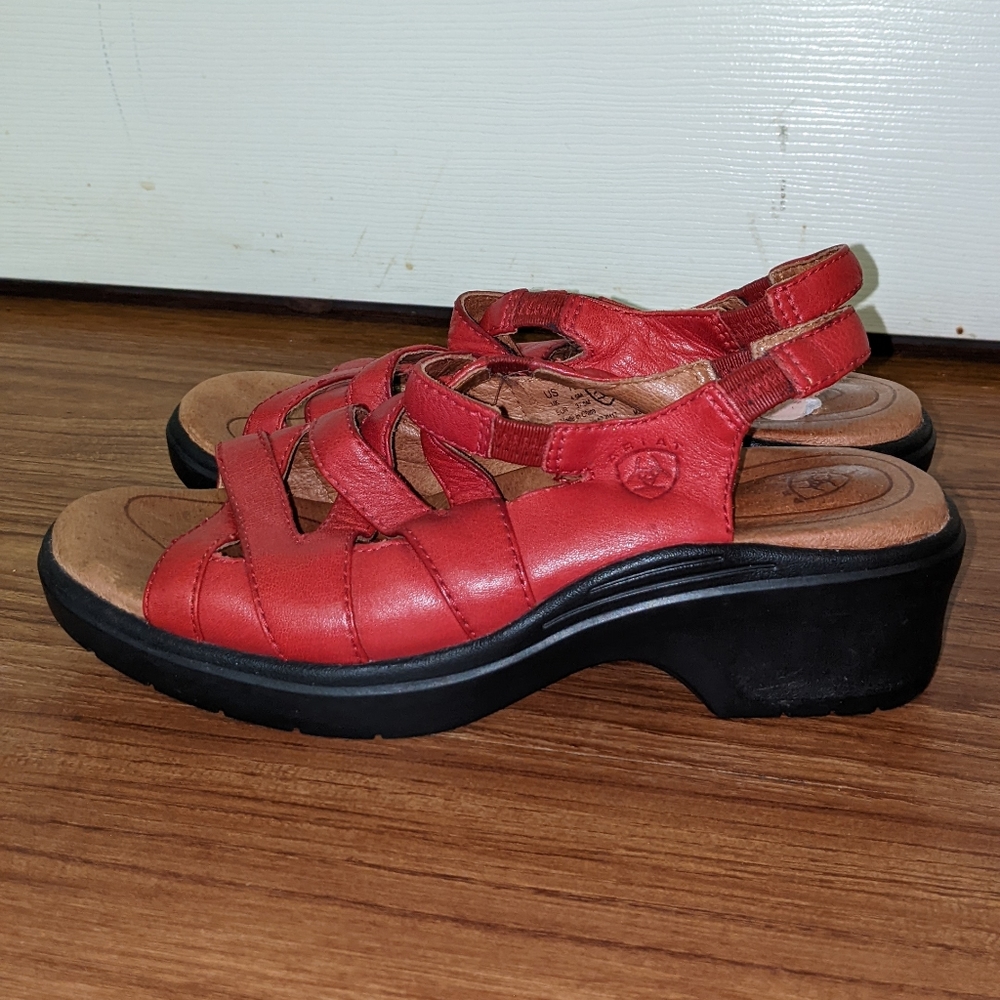 ARIAT Women's Y2K Chunky Platform Sandals Red Leather, 93561, Size 7